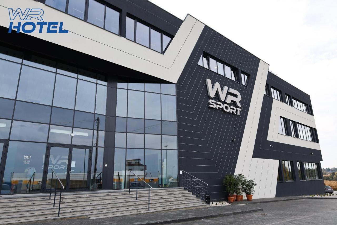 Wr Sport Hotel & Spa - Centrum Sportu I Rozrywki Swilcza Exterior photo